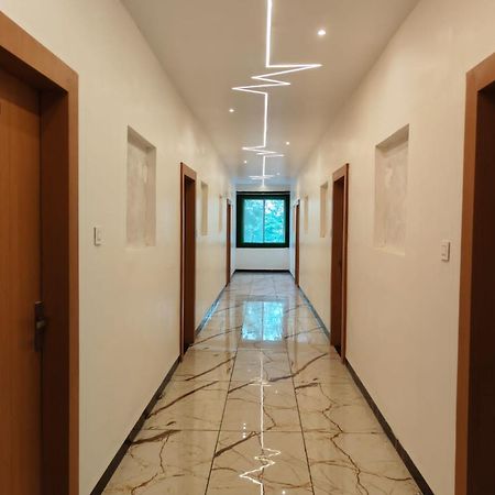 Rk Hotel & Restaurant Dewas Ngoại thất bức ảnh